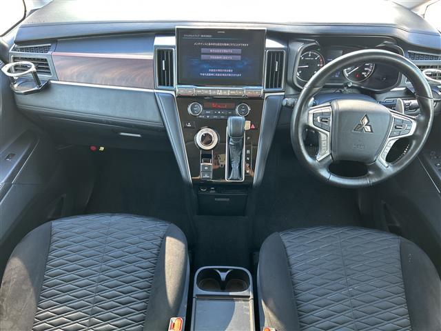 デリカＤ：５ Ｐ　ＡＬＰＩＮＥナビ　マルチアラウンドモニター　ＡｐｐｌｅＣａｒＰｌａｙ　Ａｎｄｒｏｉｄ　Ａｕｔｏ　Ｂｌｕｅｔｏｏｔｈ　ＥＴＣ２．０　　クルコン　両側パワスラ　パワーバックドア　クルコン　パドルシフト（2枚目）