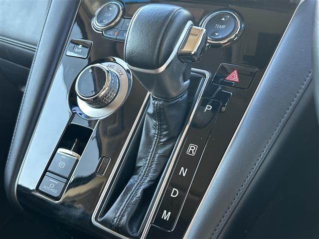 デリカＤ：５ Ｐ　ＡＬＰＩＮＥナビ　マルチアラウンドモニター　ＡｐｐｌｅＣａｒＰｌａｙ　Ａｎｄｒｏｉｄ　Ａｕｔｏ　Ｂｌｕｅｔｏｏｔｈ　ＥＴＣ２．０　　クルコン　両側パワスラ　パワーバックドア　クルコン　パドルシフト（22枚目）