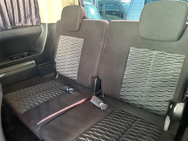 デリカＤ：５ Ｐ　ＡＬＰＩＮＥナビ　マルチアラウンドモニター　ＡｐｐｌｅＣａｒＰｌａｙ　Ａｎｄｒｏｉｄ　Ａｕｔｏ　Ｂｌｕｅｔｏｏｔｈ　ＥＴＣ２．０　　クルコン　両側パワスラ　パワーバックドア　クルコン　パドルシフト（30枚目）