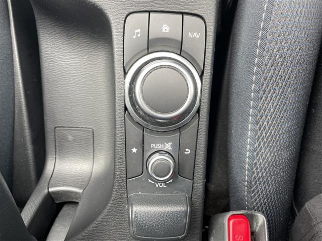 ＭＡＺＤＡ２ １５Ｓプロアクティブ　Ｓパッケージ　純正ナビ／フルセグＴＶ／ＣＤ／ＤＶＤ／Ｂｌｕｅｔｏｏｔｈ　ＥＴＣ　ＨＵＤ　全周囲カメラ　前席シートヒーター　クルーズコントロール　ＭＴモード付ＡＴ　パドルシフト　コナーセンサー　レーンキープアシスト（5枚目）