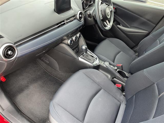 ＭＡＺＤＡ２ １５Ｓプロアクティブ　Ｓパッケージ　純正ナビ／フルセグＴＶ／ＣＤ／ＤＶＤ／Ｂｌｕｅｔｏｏｔｈ　ＥＴＣ　ＨＵＤ　全周囲カメラ　前席シートヒーター　クルーズコントロール　ＭＴモード付ＡＴ　パドルシフト　コナーセンサー　レーンキープアシスト（29枚目）