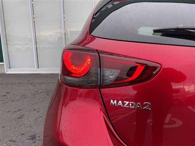 ＭＡＺＤＡ２ １５Ｓプロアクティブ　Ｓパッケージ　純正ナビ／フルセグＴＶ／ＣＤ／ＤＶＤ／Ｂｌｕｅｔｏｏｔｈ　ＥＴＣ　ＨＵＤ　全周囲カメラ　前席シートヒーター　クルーズコントロール　ＭＴモード付ＡＴ　パドルシフト　コナーセンサー　レーンキープアシスト（33枚目）