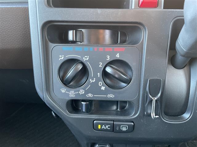 ルーミー X 純正ナビ バックカメラ ドラレコ(前後) Bluetooth DVD CD フルセグTV ビルトインETC リヤドアサンシェード サイドバイザー スマートキー プッシュスタート フルフラットシート(8枚目)