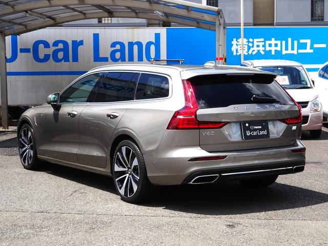 Ｖ６０ リチャージ　ＰＨＶ　Ｔ６　ＡＷＤ　インスクリプション　当社所有ボルボディーラー下取車／ＩｎｔｅｌｌｉＳａｆｅ／アイシン８速／茶革／Ｈａｒｍａｎ　Ｋａｒｄｏｎ／ナビ＆地デジ＆３６０°モニター＆ＥＴＣ２．０＆オーディオディスプレイ＆オレフォス社製ガラスノブ（9枚目）