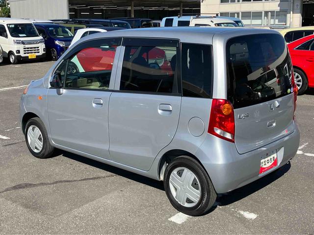 ライフ Ｇ　ラジオ付きＣＤチューナー＆バックカメラ　キーレスエントリー　電動格納ドアミラー　プライバシーガラス　中古車６ヵ月保証・走行距離無制限（24枚目）
