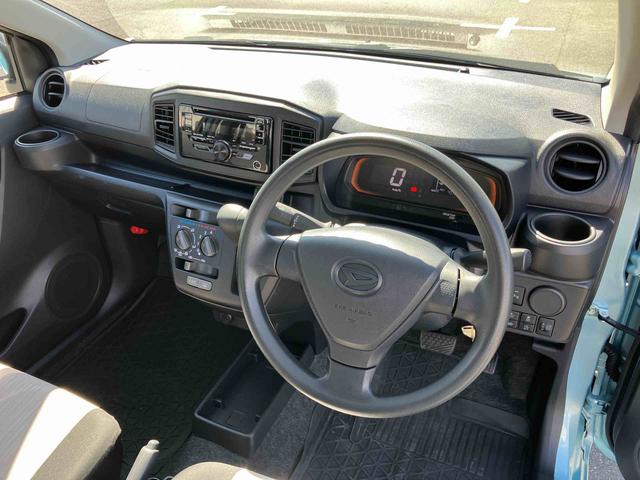 ミライース Ｌ　ＳＡＩＩＩ　ＣＤ／ＡＭ・ＦＭラジオ　ＡＵＸ接続　ＥＴＣ　オートライト　デジタルメーター　衝突被害軽減ブレーキ　横滑り防止装置　前後コーナーセンサー　キーレスエントリー　盗難防止アラーム　アイドリングストップ（7枚目）