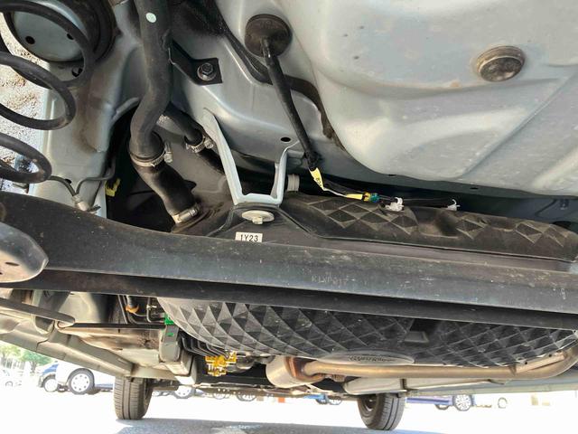 ミライース Ｌ　ＳＡＩＩＩ　ＣＤ／ＡＭ・ＦＭラジオ　ＡＵＸ接続　ＥＴＣ　オートライト　デジタルメーター　衝突被害軽減ブレーキ　横滑り防止装置　前後コーナーセンサー　キーレスエントリー　盗難防止アラーム　アイドリングストップ（37枚目）