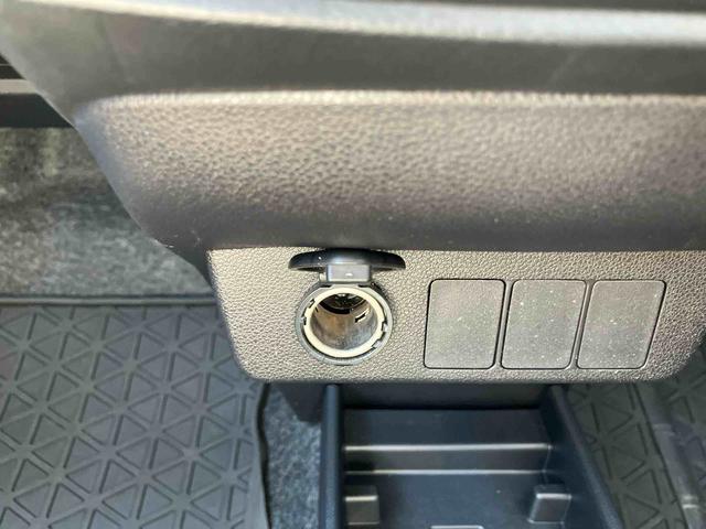 ミライース Ｌ　ＳＡＩＩＩ　ＣＤ／ＡＭ・ＦＭラジオ　ＡＵＸ接続　ＥＴＣ　オートライト　デジタルメーター　衝突被害軽減ブレーキ　横滑り防止装置　前後コーナーセンサー　キーレスエントリー　盗難防止アラーム　アイドリングストップ（40枚目）
