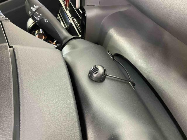 タント カスタムRS バックカメラ連動9インチフルセグナビ USB接続 ブルートゥース対応 フロント.リヤドライブレコーダー連動 ETC 前席シートヒーター バックドア大型スポイラー バックドアメッキセンターガーニッシュ(8枚目)