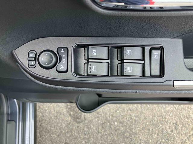 タント カスタムRS ターボエンジン 15インチアルミ バックカメラ 両側電動スライドドア シートヒーター 電動駐車ブレーキ LEDライト&フォグ 上下2段調節式デッキボード コーナーセンサー 衝突被害軽減ブレーキ(35枚目)