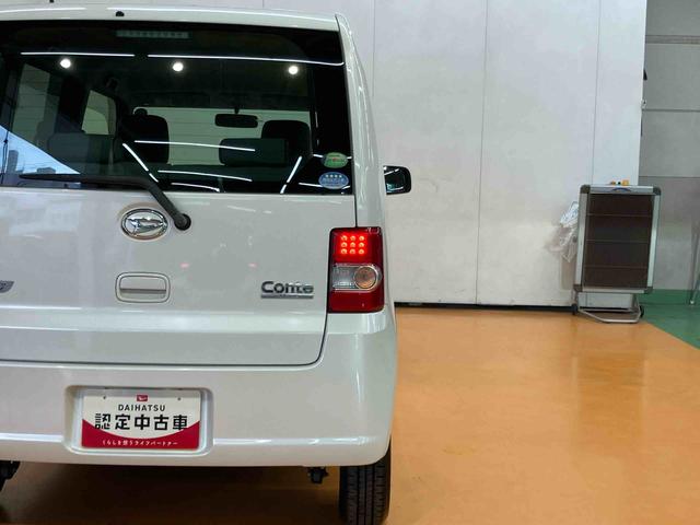 ムーヴコンテ Ｘ　ＣＤラジオチューナー　キーフリーシステム　アイドリングストップ　助手席シートバックポケット＋ショッピングフック　バニティーミラー付き左右サンバイザー　助手席シートアンダートレイ　オートエアコン（23枚目）