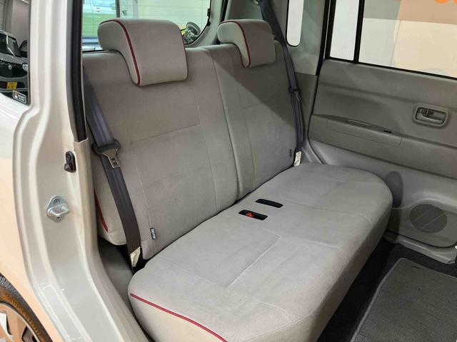 ムーヴコンテ Ｘ　ＣＤラジオチューナー　キーフリーシステム　アイドリングストップ　助手席シートバックポケット＋ショッピングフック　バニティーミラー付き左右サンバイザー　助手席シートアンダートレイ　オートエアコン（29枚目）