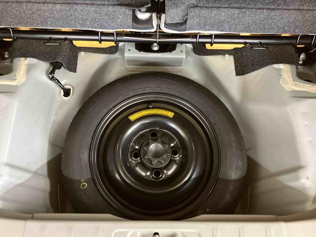 ムーヴコンテ Ｘ　ＣＤラジオチューナー　キーフリーシステム　アイドリングストップ　助手席シートバックポケット＋ショッピングフック　バニティーミラー付き左右サンバイザー　助手席シートアンダートレイ　オートエアコン（38枚目）