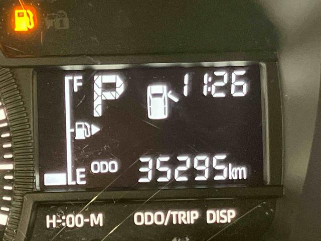ハイゼットカーゴ デラックス 衝突回避支援システム 横滑り防止装置 アイドリングストップ オートライト オートハイビーム LEDヘッドライト オーバーヘッドシェルフ キーレスエントリー 前席パワーウインドウ 前後コーナーセンサー(38枚目)