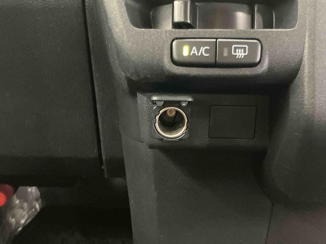 ハイゼットカーゴ デラックス 衝突回避支援システム 横滑り防止装置 アイドリングストップ オートライト オートハイビーム LEDヘッドライト オーバーヘッドシェルフ キーレスエントリー 前席パワーウインドウ 前後コーナーセンサー(41枚目)