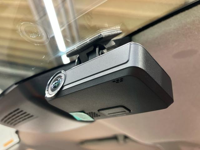 タント LリミテッドSAIII ナビ/BT/TV/CD/DVD/バックカメラ/ステアリングスイッチ 前ドラレコ スライドドア 助手席側センターピラーレス 電格ドアミラー キーレス 横滑り防止装置 衝突被害軽減ブレーキ(3枚目)