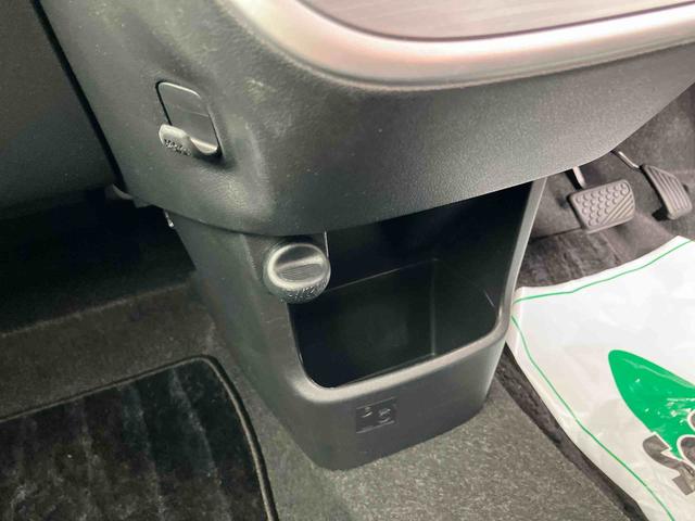 ムーヴ カスタム X CDオーディオ LEDヘッドライト フォグランプ プッシュボタンスタート ブラックインテリア(33枚目)