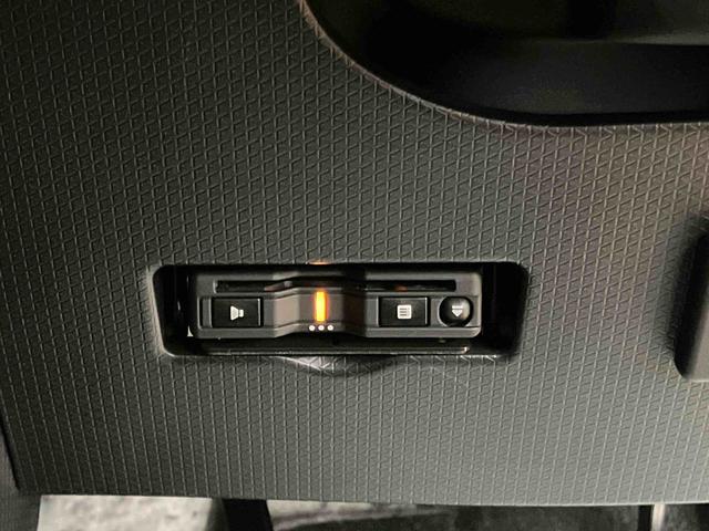 タント X バックカメラ連動フルセグナビ USB接続 ブルートゥース対応 フロント.リヤドライブレコーダー連動 ビルトインETC 全席シートヒーター 運転席ロングスライドシート 前後コーナーセンサ オートエアコン(10枚目)