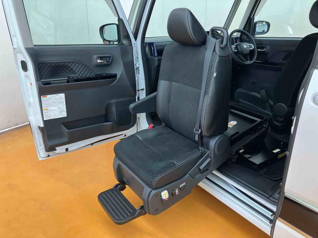 タント ウェルカムシートリフトカスタムRSスタイルセレクション 助手席電動シートリフト ワイヤレスリモコン 折り畳み式フットレスト パノラマカメラ連動9インチフルセグナビ USB接続 ブルートゥース対応 フロント.リヤドライブレコーダー連動 全席シートヒーター(3枚目)