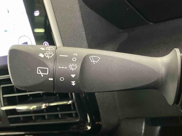 タント ウェルカムシートリフトカスタムRSスタイルセレクション 助手席電動シートリフト ワイヤレスリモコン 折り畳み式フットレスト パノラマカメラ連動9インチフルセグナビ USB接続 ブルートゥース対応 フロント.リヤドライブレコーダー連動 全席シートヒーター(43枚目)