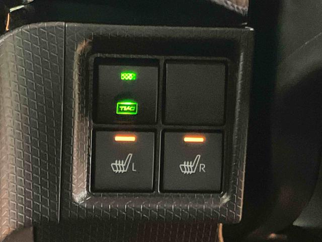 タント ウェルカムシートリフトカスタムRSスタイルセレクション 助手席電動シートリフト ワイヤレスリモコン 折り畳み式フットレスト パノラマカメラ連動9インチフルセグナビ USB接続 ブルートゥース対応 フロント.リヤドライブレコーダー連動 全席シートヒーター(55枚目)