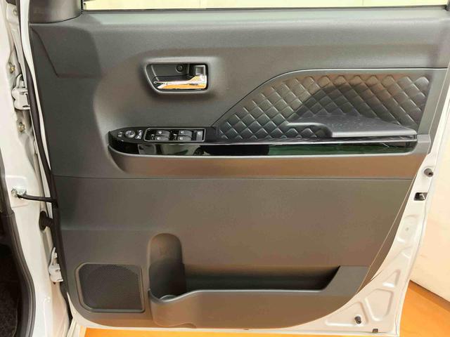 タント ウェルカムシートリフトカスタムRSスタイルセレクション 助手席電動シートリフト ワイヤレスリモコン 折り畳み式フットレスト パノラマカメラ連動9インチフルセグナビ USB接続 ブルートゥース対応 フロント.リヤドライブレコーダー連動 全席シートヒーター(65枚目)