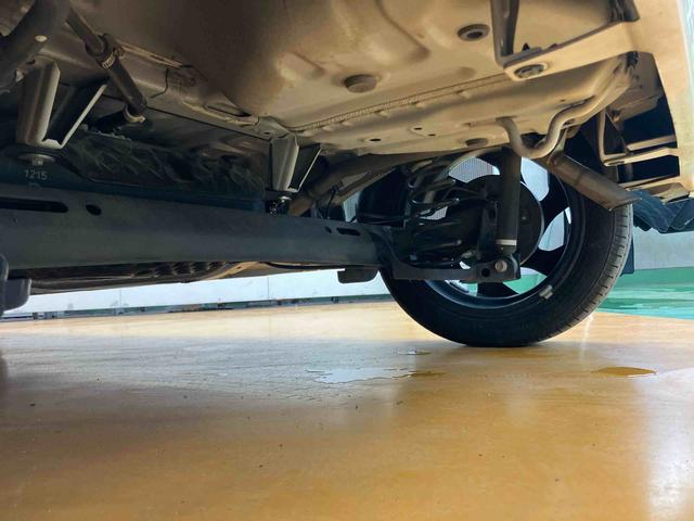 タント ウェルカムシートリフトカスタムRSスタイルセレクション 助手席電動シートリフト ワイヤレスリモコン 折り畳み式フットレスト パノラマカメラ連動9インチフルセグナビ USB接続 ブルートゥース対応 フロント.リヤドライブレコーダー連動 全席シートヒーター(75枚目)