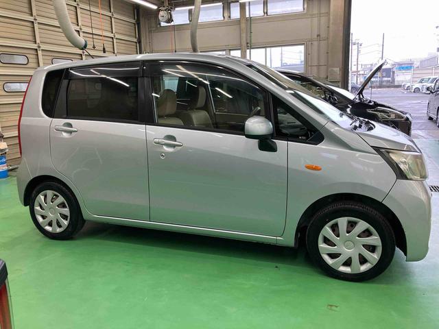 ムーヴ Ｌ　ＳＡ　衝突被害軽減ブレーキ　横滑り防止装置　ＣＤ／ＡＭ・ＦＭラジオ　ＡＵＸ接続　アイドリングストップ　シートリフター　チルトステアリング　足踏み式パーキングブレーキ　キーレスエントリー　盗難防止アラーム（31枚目）