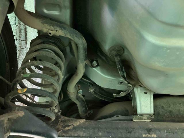 ムーヴ Ｌ　ＳＡ　衝突被害軽減ブレーキ　横滑り防止装置　ＣＤ／ＡＭ・ＦＭラジオ　ＡＵＸ接続　アイドリングストップ　シートリフター　チルトステアリング　足踏み式パーキングブレーキ　キーレスエントリー　盗難防止アラーム（41枚目）