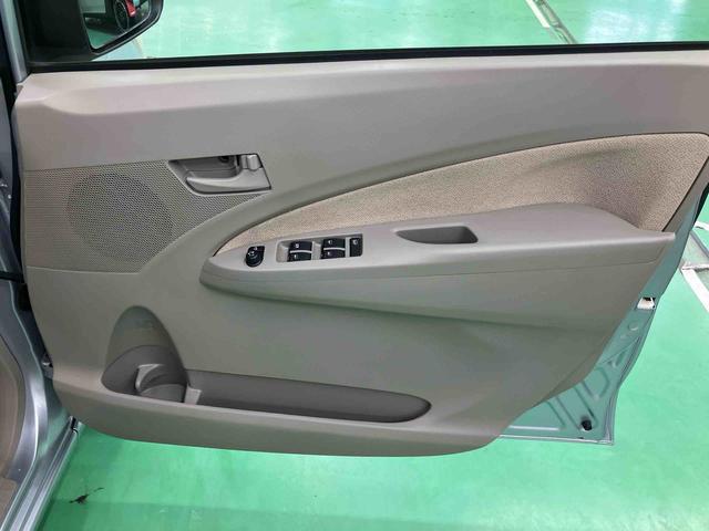 ムーヴ Ｌ　ＳＡ　衝突被害軽減ブレーキ　横滑り防止装置　ＣＤ／ＡＭ・ＦＭラジオ　ＡＵＸ接続　アイドリングストップ　シートリフター　チルトステアリング　足踏み式パーキングブレーキ　キーレスエントリー　盗難防止アラーム（57枚目）