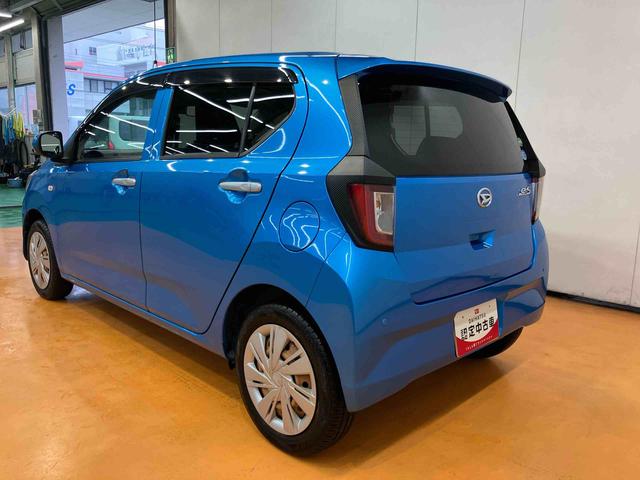 ミライース X SAIII CDラジオチューナー USB接続 AUX接続 衝突被害軽減ブレーキ 横滑り防止装置 アイドリングストップ 前後コーナーセンサー オートハイビーム バニティーミラー付き左右サンバイザー(9枚目)