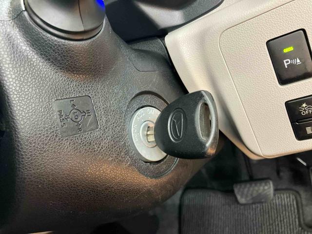 ミライース X SAIII CDラジオチューナー USB接続 AUX接続 衝突被害軽減ブレーキ 横滑り防止装置 アイドリングストップ 前後コーナーセンサー オートハイビーム バニティーミラー付き左右サンバイザー(35枚目)