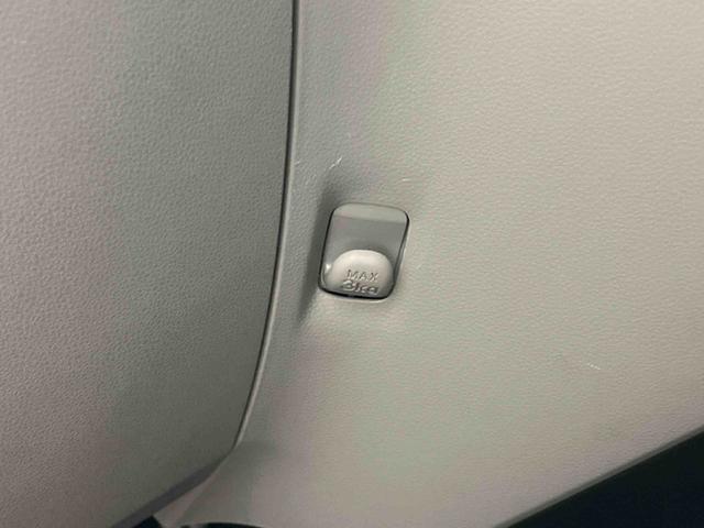 ミライース X SAIII CDラジオチューナー USB接続 AUX接続 衝突被害軽減ブレーキ 横滑り防止装置 アイドリングストップ 前後コーナーセンサー オートハイビーム バニティーミラー付き左右サンバイザー(49枚目)