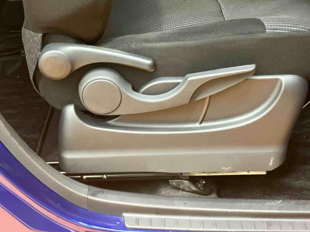 ムーヴ Ｘリミテッド　ＳＡＩＩＩ　衝突被害軽減ブレーキ　横滑り防止装置　アイドリングストップ　オートライト　オートハイビーム　運転席シートヒーター　ＥＴＣ　チルトステアリング　運転席シートリフター　助手席シートバックポケット（49枚目）