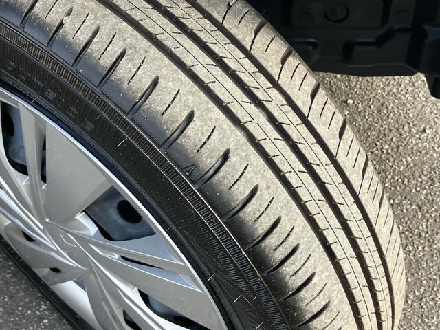 ミライース X SAIII LEDヘッドライト オートライト オートハイビーム スモークガラス デジタルメーター 電動格納ドアミラー 前後コーナーセンサー キーレスエントリー 盗難防止アラーム サイドレバー式駐車ブレーキ(21枚目)