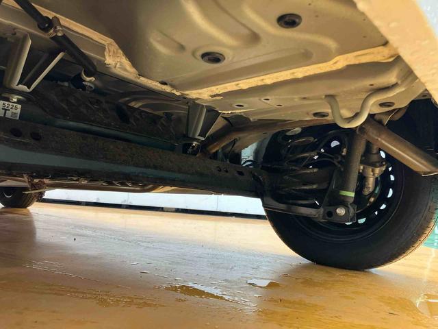 ムーヴキャンバス ストライプスＧターボ　衝突回避支援システム　横滑り防止装置　アダプティブクルーズコントロール　ホールド機能付き電動パーキングブレーキ　置きラクボックス　ホットカップホルダー　前席シートヒーター　前後コーナーセンサー（64枚目）