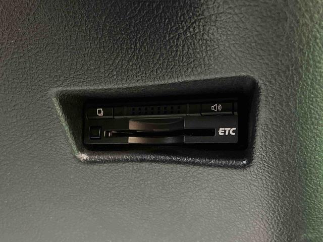 シエンタ X ナビ/BT/TV/DISC/バックカメラ/ステアリングスイッチ ETC 左側パワスラ LEDヘッドライト ハロゲンフォグランプ スマートキー 電格ドアミラー 横滑り防止装置 アイドリングストップ(3枚目)