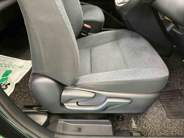 シエンタ X ナビ/BT/TV/DISC/バックカメラ/ステアリングスイッチ ETC 左側パワスラ LEDヘッドライト ハロゲンフォグランプ スマートキー 電格ドアミラー 横滑り防止装置 アイドリングストップ(56枚目)