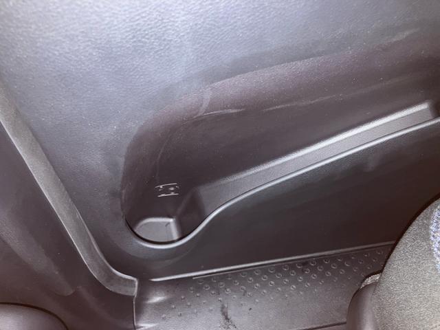 シエンタ X ナビ/BT/TV/DISC/バックカメラ/ステアリングスイッチ ETC 左側パワスラ LEDヘッドライト ハロゲンフォグランプ スマートキー 電格ドアミラー 横滑り防止装置 アイドリングストップ(58枚目)