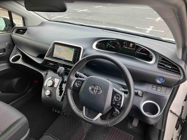 シエンタ ハイブリッド G セーフティーエディション ハイブリッド ナビ/TV/DVD/BT/USB 全周囲カメラ 前後ドラレコ ETC クルコン LEDヘッドランプ 両側電動スライドドア シートヒーター 革巻きステアリング ステアリングヒーター アルミ(6枚目)
