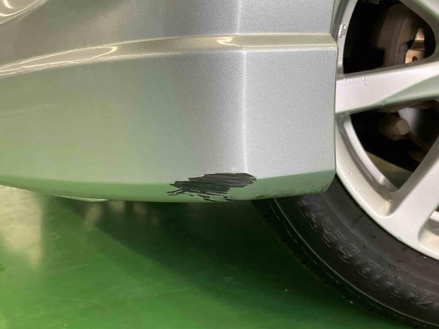 ムーヴ カスタム　Ｘリミテッド　ナビ／ワンセグＴＶ／ＣＤ／ＡＭ・ＦＭラジオ／ＡＵＸ接続　Ｂカメラ　ＨＩＤヘッドライト　フォグランプ　トップシェイドガラス　革巻ステアリング　アルミホイール　オートエアコン　キーフリー　プッシュスタート（6枚目）