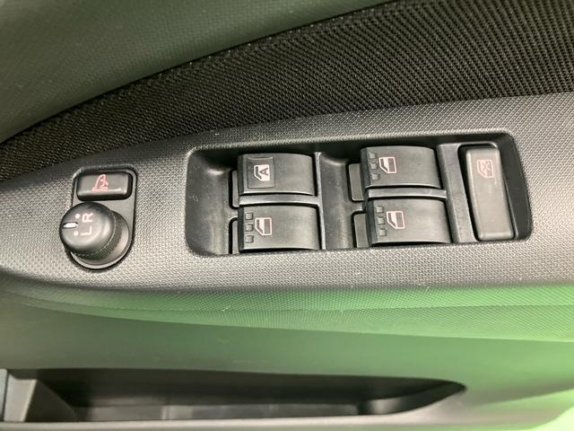 ムーヴ カスタム　Ｘリミテッド　ナビ／ワンセグＴＶ／ＣＤ／ＡＭ・ＦＭラジオ／ＡＵＸ接続　Ｂカメラ　ＨＩＤヘッドライト　フォグランプ　トップシェイドガラス　革巻ステアリング　アルミホイール　オートエアコン　キーフリー　プッシュスタート（50枚目）