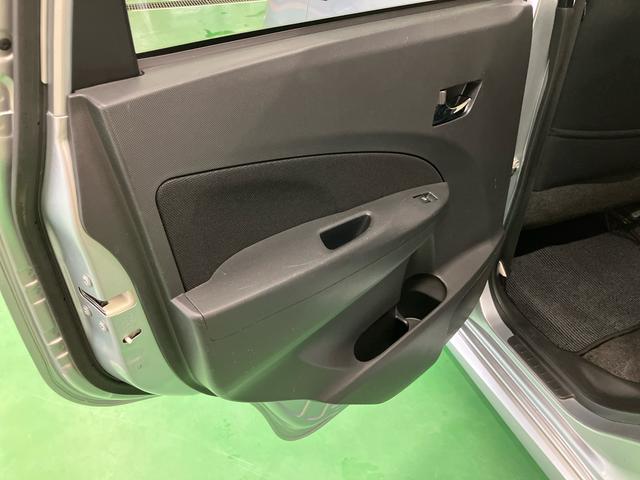 ムーヴ カスタム　Ｘリミテッド　ナビ／ワンセグＴＶ／ＣＤ／ＡＭ・ＦＭラジオ／ＡＵＸ接続　Ｂカメラ　ＨＩＤヘッドライト　フォグランプ　トップシェイドガラス　革巻ステアリング　アルミホイール　オートエアコン　キーフリー　プッシュスタート（68枚目）