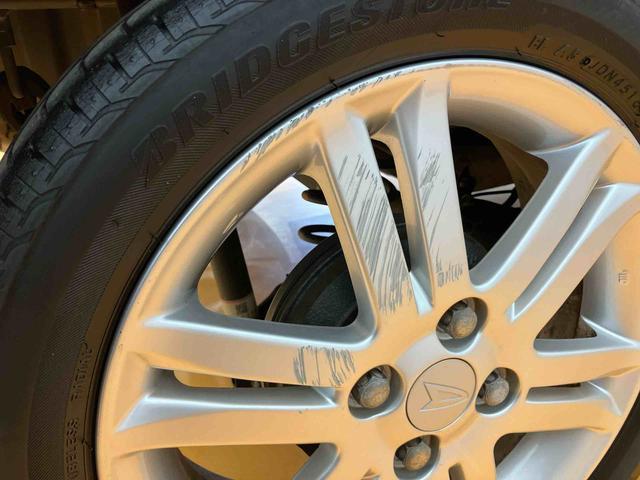 ムーヴコンテ カスタム RS ターボエンジン ETC 15インチアルミホイール HIDヘッドライト ハロゲンフォグランプ クリアテールランプ ドアミラーウインカー スマートキー 電格ドアミラー 照明&バニディミラー付きサンバイザー(19枚目)