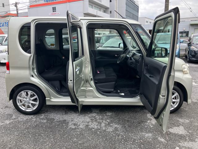 タント G CDラジオチューナー AUX接続 オーバーヘッドコンソール 左側電動スライドドア 運転席シートバックポケット+ショッピングフック スペアタイヤ 照明.バニティーミラー付き左右サンバイザー(17枚目)