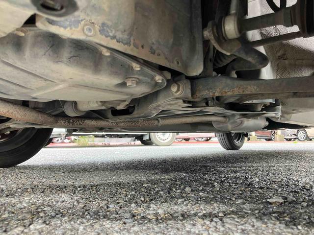 ムーヴ L SA CDラジオチューナー AUX接続 衝突被害軽減ブレーキ 横滑り防止装置 アイドリングストップ マニュアルレベリング機能付ハロゲンヘッドライト バニティーミラー付き左右サンバイザー チルトステアリング(64枚目)