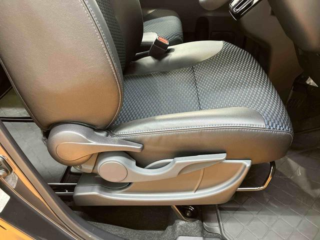 タント カスタムRS ターボエンジン 15インチアルミ バックカメラ 両側電動スライドドア シートヒーター 電動駐車ブレーキ LEDヘッド&フォグライト 上下2段調節式デッキボード コーナーセンサー 衝突被害軽減ブレーキ(44枚目)