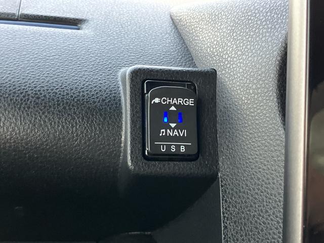 タント カスタムRSスタイルセレクション ターボ 9型ナビ/BT/TV/DISC/全周囲M/ステアスイッチ 前後ドラレコ ETC サイドガーニッシュ 両側パワスラ 15インチアルミ LEDヘッド&フォグ シートヒーター クルコン 衝突被害軽減(41枚目)