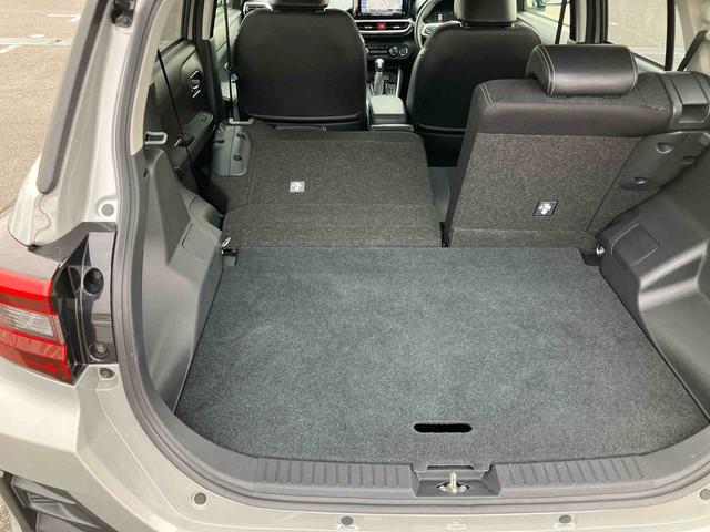 ロッキー プレミアムG HEV ハイブリッド 9型ナビ/TV/DVD/BT/USB Bカメラ 前後ドラレコ ETC 全車速追従クルコン ADB LEDヘッドライト オートライト 前後コーナーセンサー シートヒーター リヤフォグランプ(13枚目)