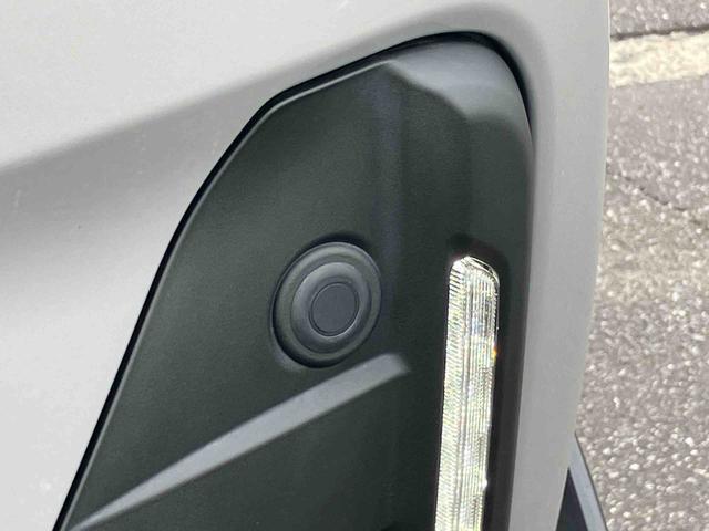 ロッキー プレミアムG HEV ハイブリッド 9型ナビ/TV/DVD/BT/USB Bカメラ 前後ドラレコ ETC 全車速追従クルコン ADB LEDヘッドライト オートライト 前後コーナーセンサー シートヒーター リヤフォグランプ(19枚目)